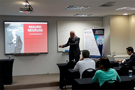 Mauro Negruni participa de evento sobre SPED em São Paulo