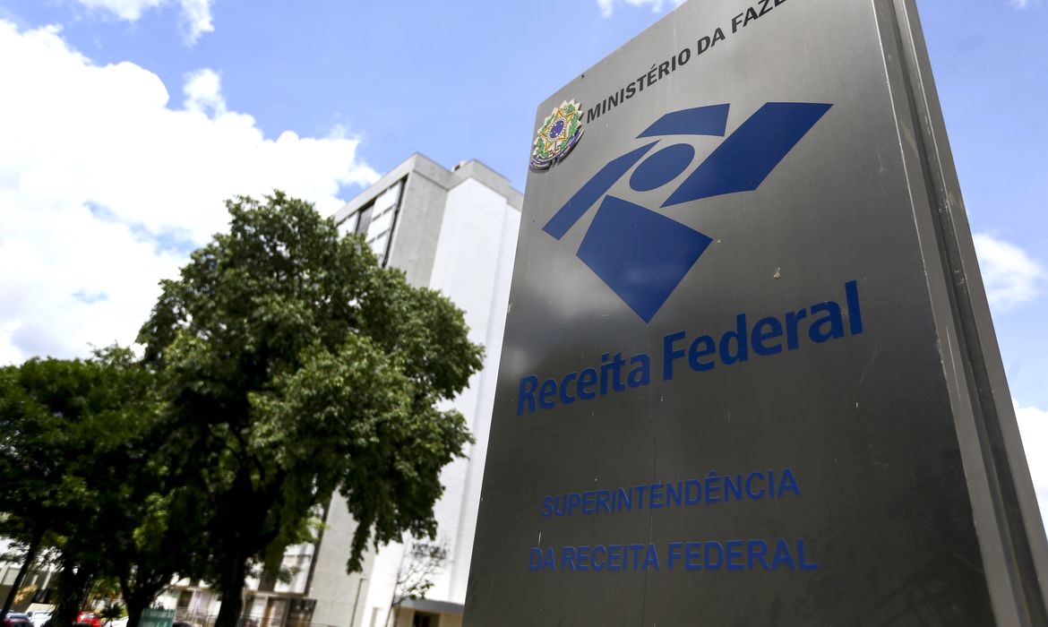 Receita Federal adia prazo de entrega da ECD para 30 de junho